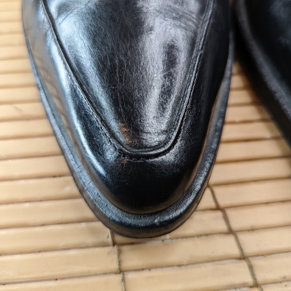 Gucci men's black leather loafers sz 8.5D . Made in Italy. Authenticated. - Picture 3 of 12